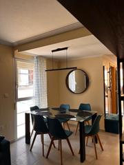 Casa a Las Viñas. Tríplex reformado con piscina  guardamar