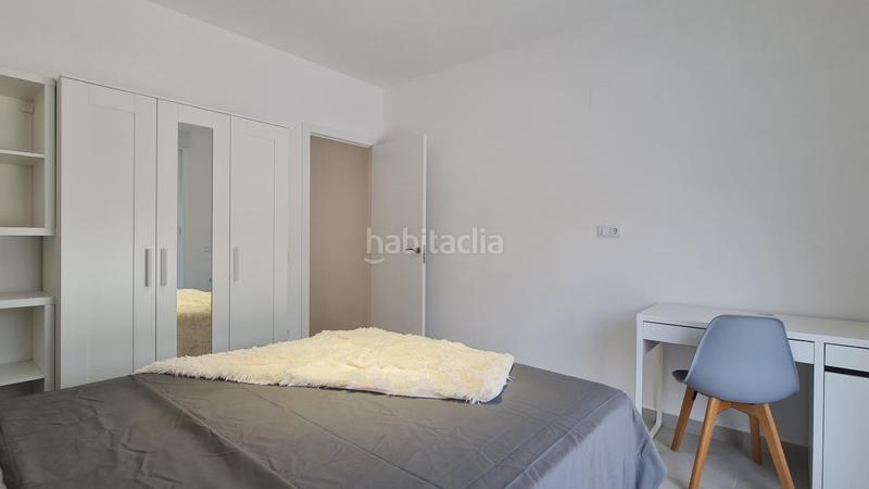 Foto 3d905ff7-296b-4ff2-bca4-ed7f7c879851. Casa adosada chalet pareado con dos terrazas, en Villamartín-Las Filipinas Orihuela