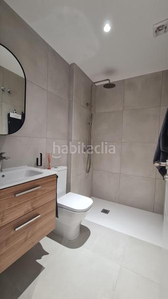 Foto 7bc95841-f7a3-481d-b1be-70870b611873. Casa adosada chalet pareado con dos terrazas, en Villamartín-Las Filipinas Orihuela
