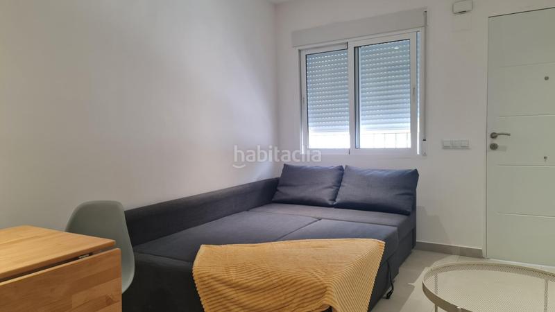 Foto 9d55f6c9-b0e4-42c7-babd-a5f8648737fe. Casa adosada chalet pareado con dos terrazas, en Villamartín-Las Filipinas Orihuela