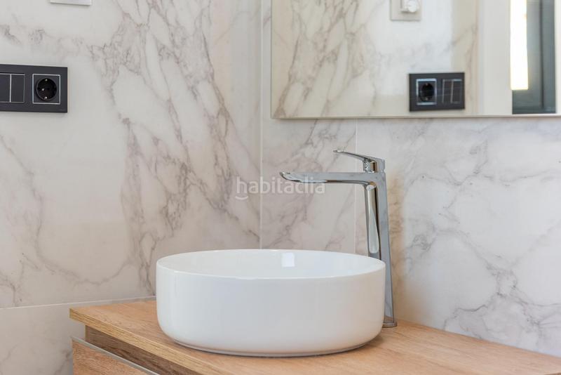 Foto bd7fda82-6ef8-4313-bf5d-8678b9dcbd03. Chalet a la venta estupendas villas de lujo en benijófar, alicante en Rojales