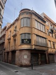 Edificio en Jubalcoi. Oportunidad de inversión en pleno centro de elche