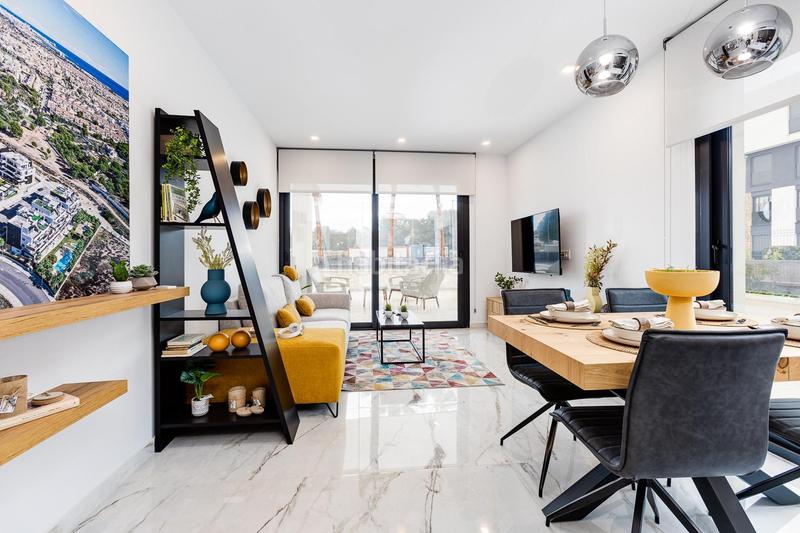 Foto 76fc9b4a-289e-4471-8055-8ff8053173ca. Apartamento  con terraza, costa en Punta Prima Orihuela