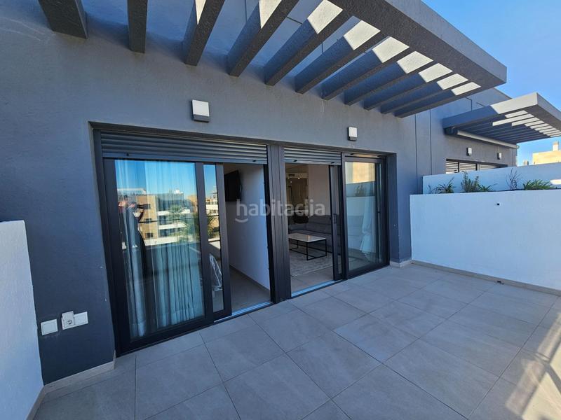 Foto 4c6dac6f-1aa1-4cc5-bec8-0ad06e137ef3. Ático en calle pablo picasso 1 exclusivo apartamento en flamenca village, costa en Orihuela