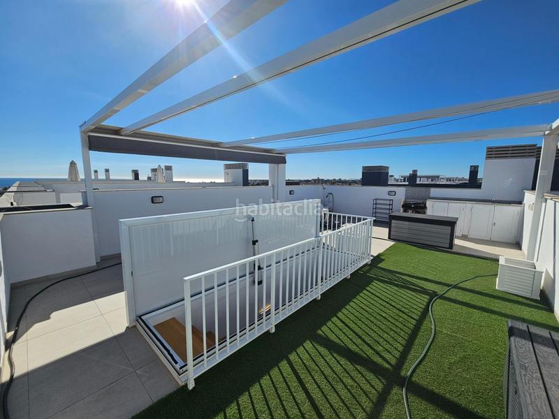 Foto 8ba2a970-62fc-4d43-86d2-3bb7e4f928d3. Ático en calle pablo picasso 1 exclusivo apartamento en flamenca village, costa en Orihuela
