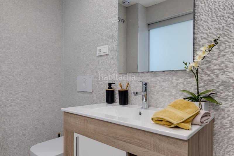 Foto 7415b417-b92b-4d76-868f-fcda2c2cc665. Apartamento ático con piscina privada a 700 m de la playa obra nueva en Orihuela