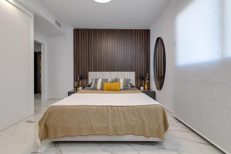 Foto 889c588e-047b-4349-a750-5ac08f2acd78. Apartamento ático con piscina privada a 700 m de la playa obra nueva en Orihuela