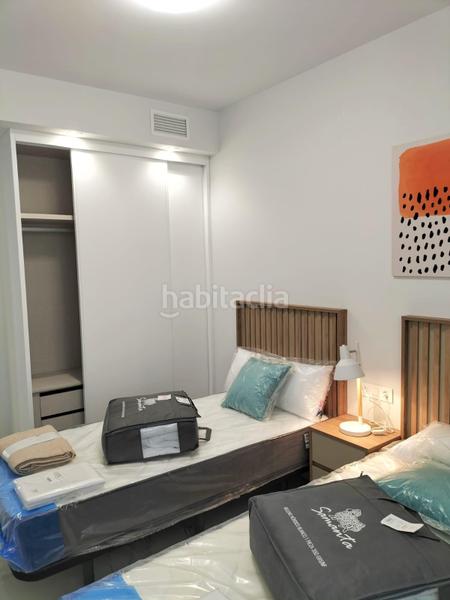 Foto cb8125d1-45e1-4b8a-9275-c12119f4d435. Apartamento ático con piscina privada a 700 m de la playa obra nueva en Orihuela