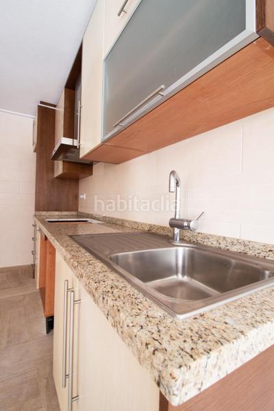 Foto 9d991601-378f-4238-8dcf-adf0bd91ffaf. Piano terra in calle juventud 2 in Las Bayas Elche / Elx