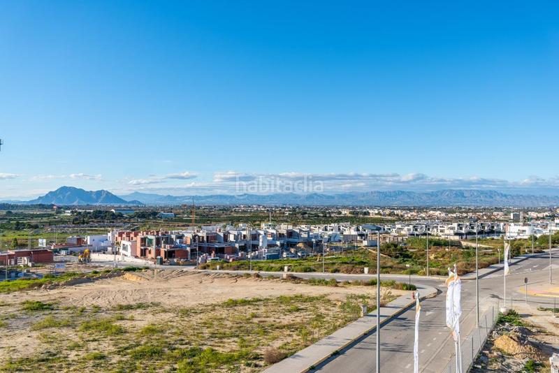 Foto d149e33f-16c3-4203-a910-f02fcf484253. Chalet a la venta estupendas villas de lujo , alicante en Benijófar