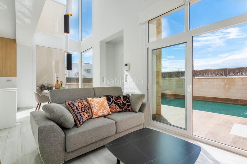 Foto d582b275-50de-4504-825a-ce295a6289d6. Chalet en calle alegria 58 villa de lujo en dehesa de campoamor, costa en Orihuela