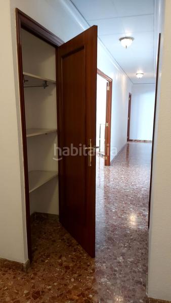 Foto f690b53c-315f-4da5-a65e-15f1dba18c35. Piso en calle salazar alonso 32 piso en venta zona la zapatillera, elche en Elche / Elx