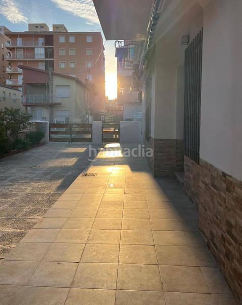 Foto 27cb0242-80e3-4ef1-b608-3d963388338a. Planta baja en calle villena 12 tu casita a 90 metros de la playa, . en Santa Pola