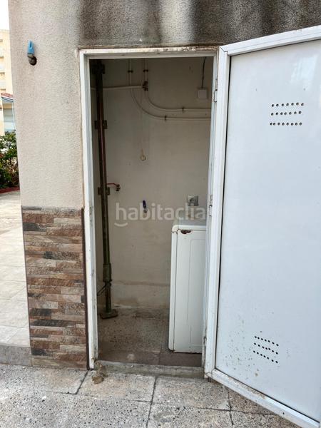 Foto b7f10f0e-7e11-4eff-a29c-dfc3e948bae5. Planta baja en calle villena 12 tu casita a 90 metros de la playa, . en Santa Pola