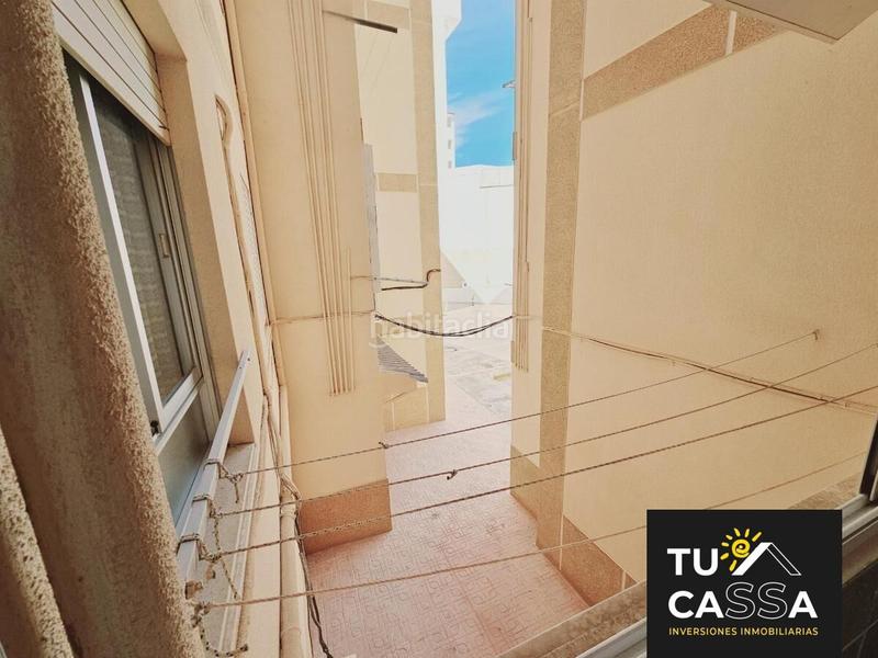Foto a2be4f2c-a329-4485-b7b8-8fd90d8b7890. Apartamento cómoda planta baja a 30 m de la playa, guardamar en Guardamar del Segura