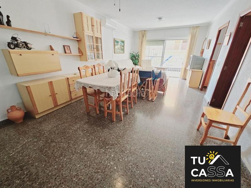 Foto b2f401e0-2502-4045-85f7-c98e745cace8. Apartamento cómoda planta baja a 30 m de la playa, guardamar en Guardamar del Segura