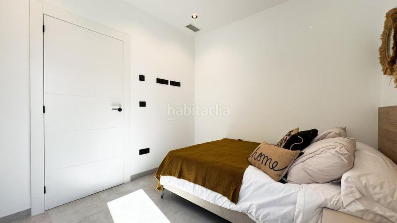 Foto ab401c69-ee74-4675-95e1-857214edd3f1. Chalet villa con 3 habitaciones, piscina y solárium en San Miguel de Salinas
