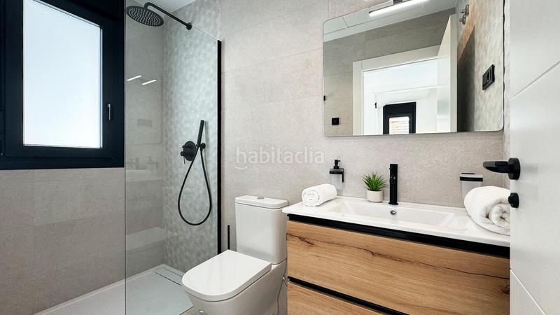 Foto e48c50dd-ace8-422d-8af6-5c45b795de95. Chalet villa con 3 habitaciones, piscina y solárium en San Miguel de Salinas