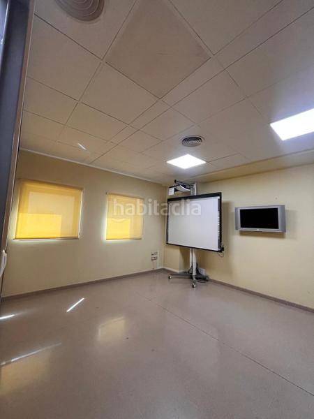 Foto ed4a634c-1c41-4230-ae91-c7a9a8557a72. Location bureau avec parking dans Jubalcoi Elche / Elx