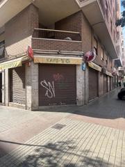 Local Comercial en Calle MARIANO LUIÑA 43