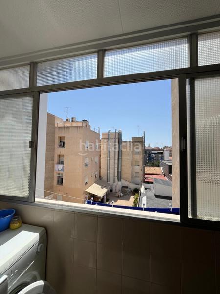 Foto 17ece475-da7a-4f7a-83a6-d0ff8bbe7579. Piso en calle olegario domarco seller 83 piso en venta zona plaza barcelona, elche en Elche / Elx