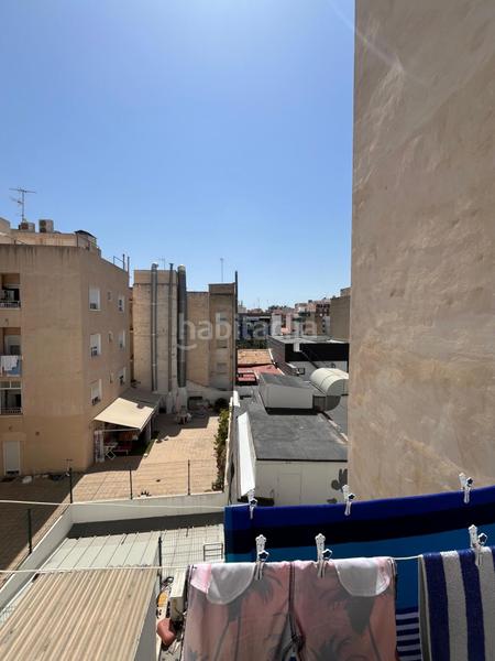 Foto 4443e1f7-c3dd-4fec-a516-3cf1e614d47c. Piso en calle olegario domarco seller 83 piso en venta zona plaza barcelona, elche en Elche / Elx