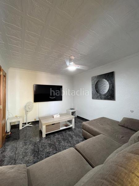 Foto 7d3f22d8-b299-42a0-b5f3-a75c2b040bbc. Piso en calle olegario domarco seller 83 piso en venta zona plaza barcelona, elche en Elche / Elx