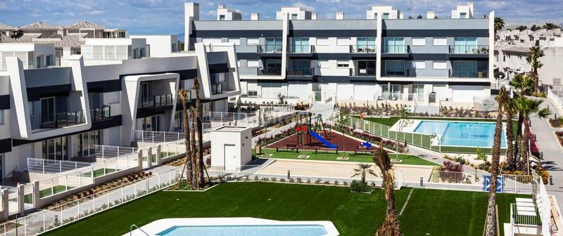 Foto 29185839-b6e1-46c7-bd24-ccf726eece55. Piccolo appartamento con riscaldamento parcheggio piscina in Santa Pola