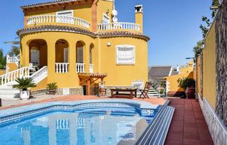 Chalet à Montepinar - La Aparecida - Raiguero. Chalet independiente en zona montepinar orihuela