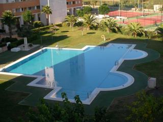 Apartament  Avenida del puerto deportivo marina de las dunas 35. Apartamento en urbanizacion de guardamar alicante