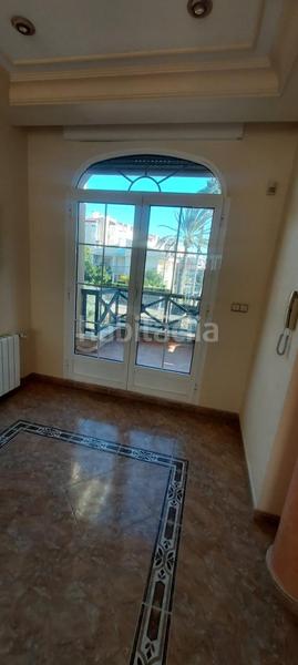 Foto 27412e91-b1d1-4be1-a0d6-64e3abfa215c. Chalet dans Ciutat Jardí - Torreta Verdí Elche / Elx