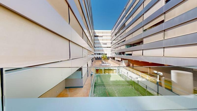 Foto cf0a49fc-a117-4d5e-9030-2243061bc400. Appartamento con parcheggio piscina in Sector V Elche / Elx