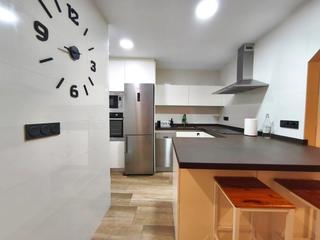 Zweistöckige Wohnung in El Raval - Portes Encarnades. Duplex reformado en el centro del raval elche