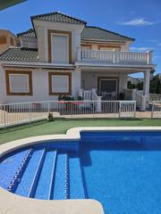 Chalet  Calle isla de formentera 22. Espectacular chalet independiente reformado a 400m de la playa d