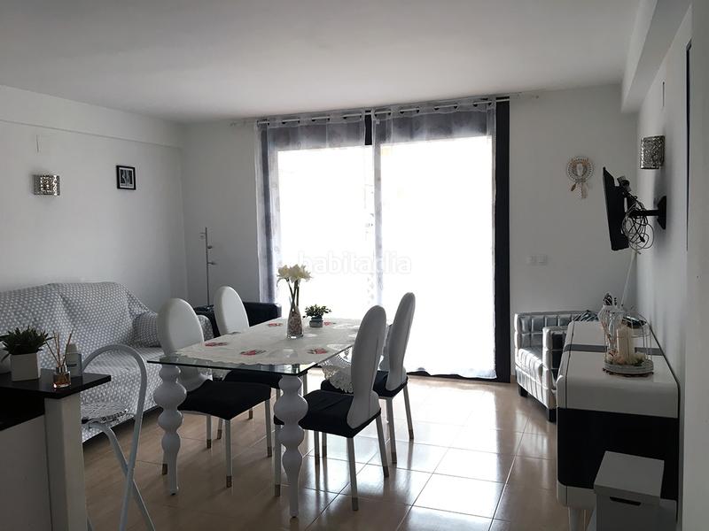 Foto 14b29ce4-84b4-46ca-93c2-48fc8f756ddb. Apartamento apartament totalment reformat, situat a primera línea de platja en Cambrils