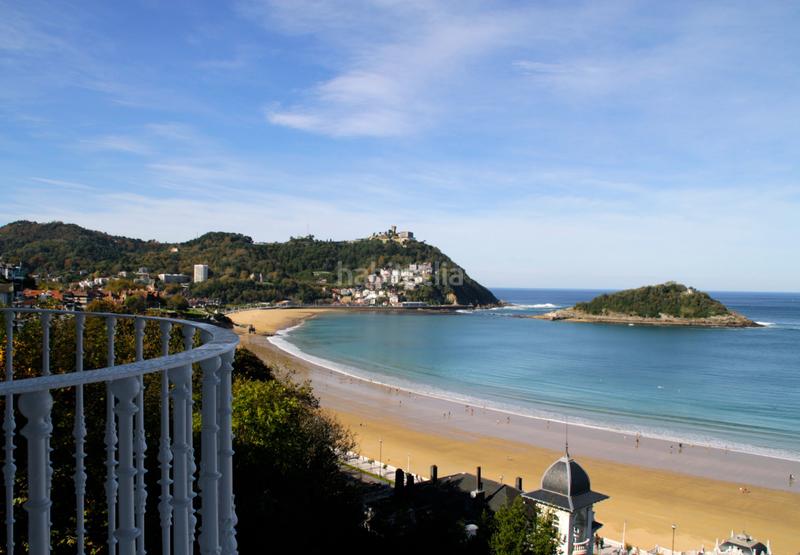 Foto 4e067715-646e-4456-a494-7e925f2db473. Appartamento con riscaldamento parcheggio in Miraconcha Donostia - San Sebastián