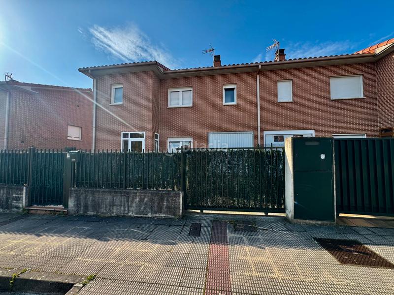 Foto c3fd1284-0bbc-42ee-912c-1684fcdb8889. Chalet con riscaldamento parcheggio in Orcoyen