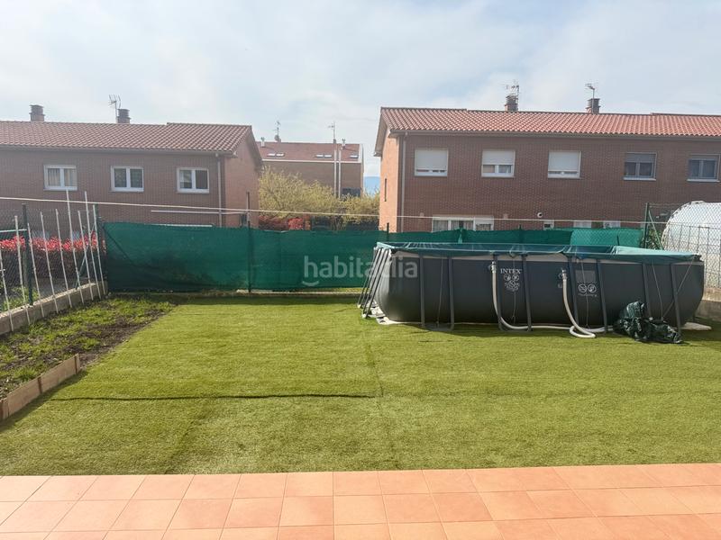 Foto f98f9d93-3045-4e04-bdd9-5cd83ea42047. Chalet con riscaldamento parcheggio in Orcoyen