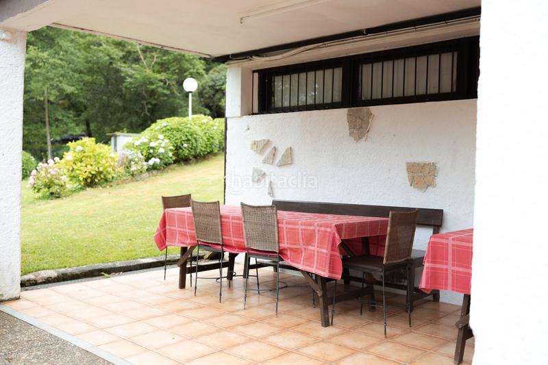 Foto 7cb29c2b-f797-497e-ace7-2e0c867e574e. Mas avec cheminée chauffage parking piscine dans Hernani