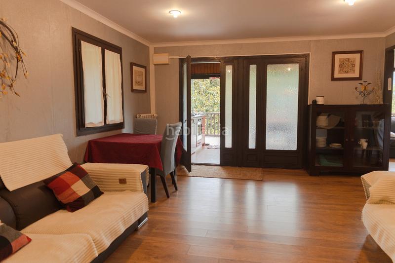 Foto db6fa7ea-d076-4068-a48a-856016325a6c. Mas avec cheminée chauffage parking piscine dans Hernani