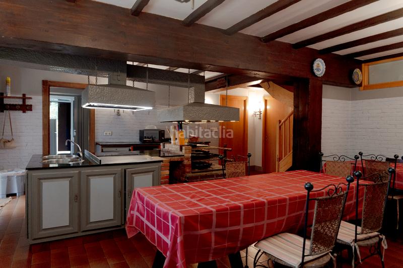 Foto ec26a4c2-2257-4d9e-870a-adcd2c4b5521. Mas avec cheminée chauffage parking piscine dans Hernani