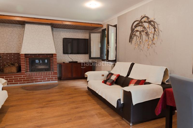 Foto ff03226b-69c0-4bd0-aaa2-ec7d6b3bcd77. Mas avec cheminée chauffage parking piscine dans Hernani