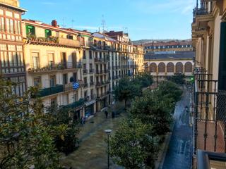 Affitto Piccolo appartamento  Alameda del boulevard 10. Apartamento en alquiler en el centro de san sebastian