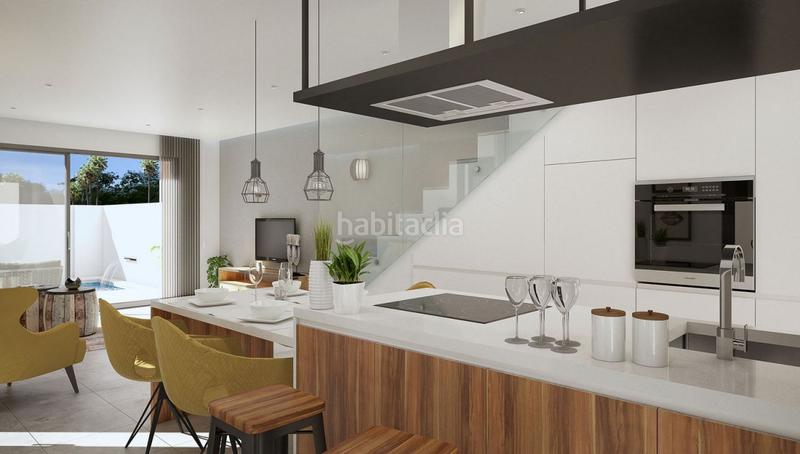 Foto 478d5843-1897-4195-bd3c-997fb5bd1203. Xalet amb aparcament piscina a Daya Nueva