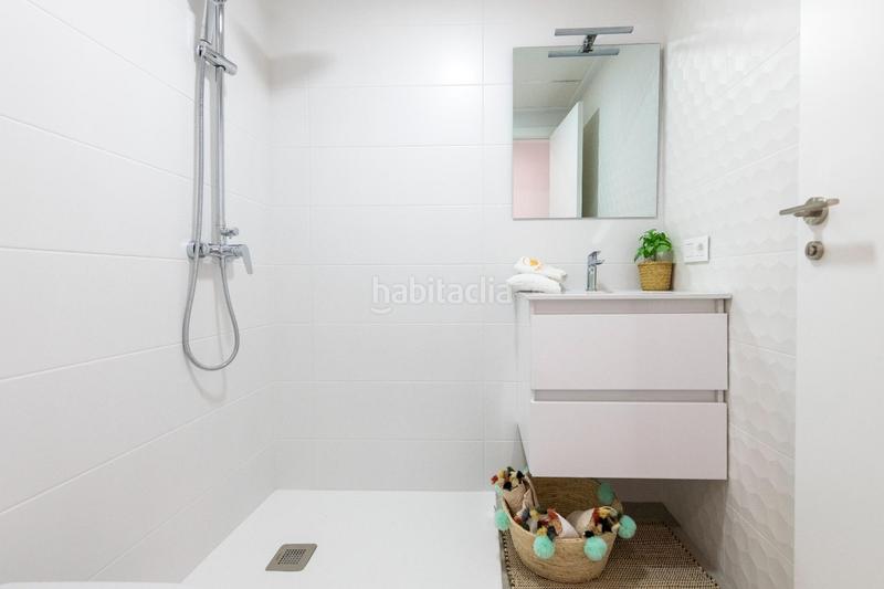 Foto 9570e3b0-39a1-4551-aed3-cae5a47b2c93. Piccolo appartamento con parcheggio piscina in Los Almendros Orihuela