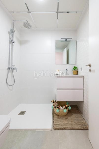 Foto b3c841d1-086b-4596-b49e-c92d0b1beb55. Piccolo appartamento con parcheggio piscina in Los Almendros Orihuela