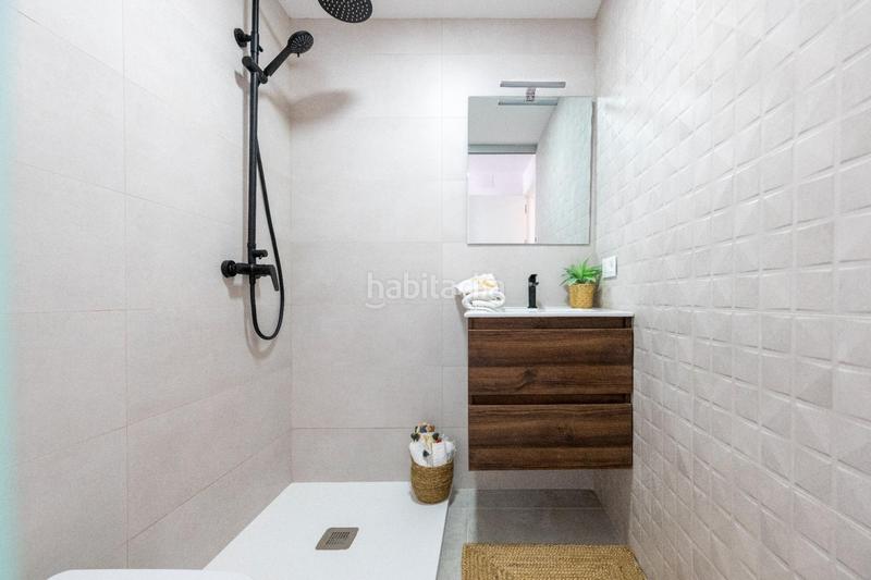 Foto baab1e05-605e-4b3e-80ee-f99a82d0f1fc. Piccolo appartamento con parcheggio piscina in Los Almendros Orihuela