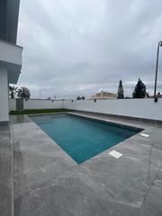 Chalet en Rojales. Villa de lujo en el centro de ciudad quesada