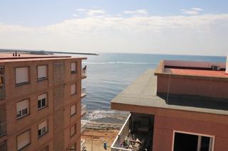 Penthouse in Playa de los Náufragos. Ático sur reformado de 3 dormitorios frente a playa los náufrago