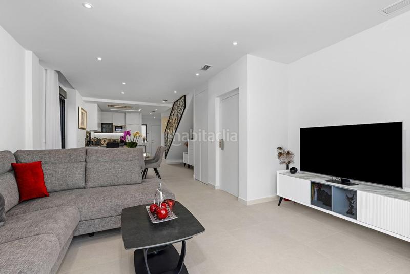 Foto 172e69d0-5c3b-41fe-af51-6869a7d1abb7. Chalet avec chauffage parking dans Los Secanos Guardamar del Segura